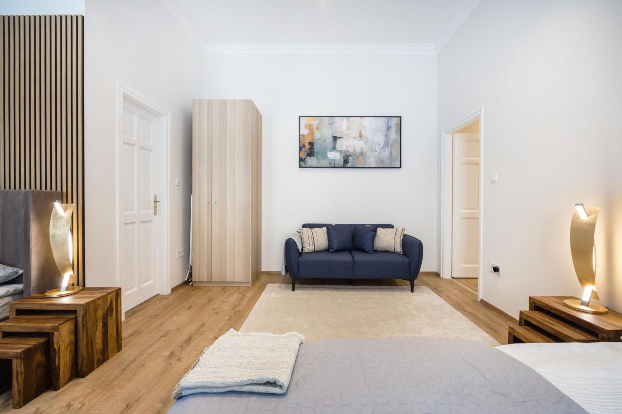 Sleek Downtown Living Apartment Budapest
