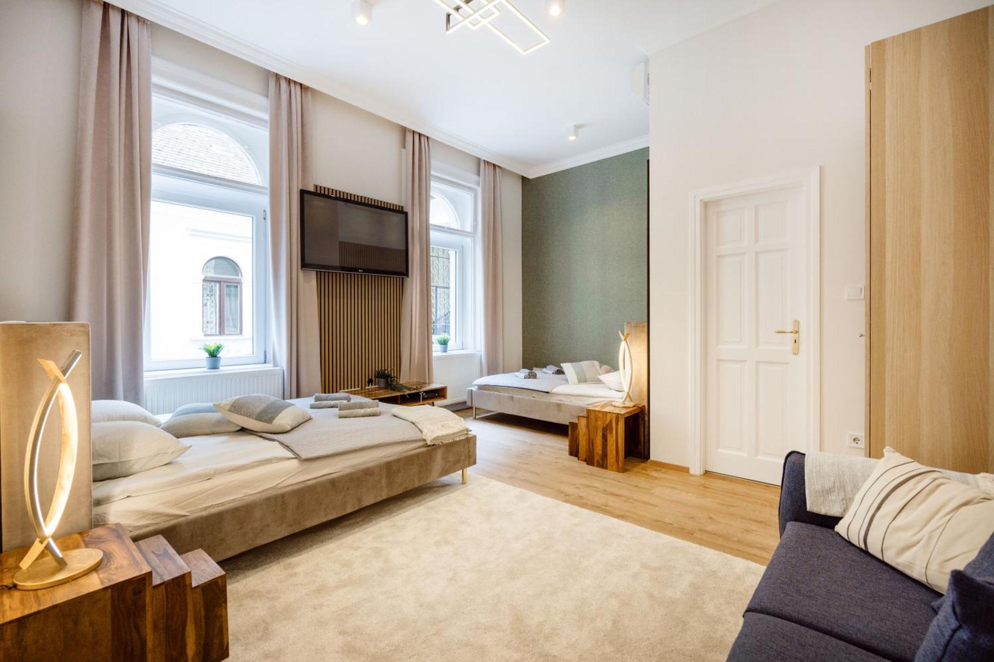 Apartment Sleek Downtown Living *
